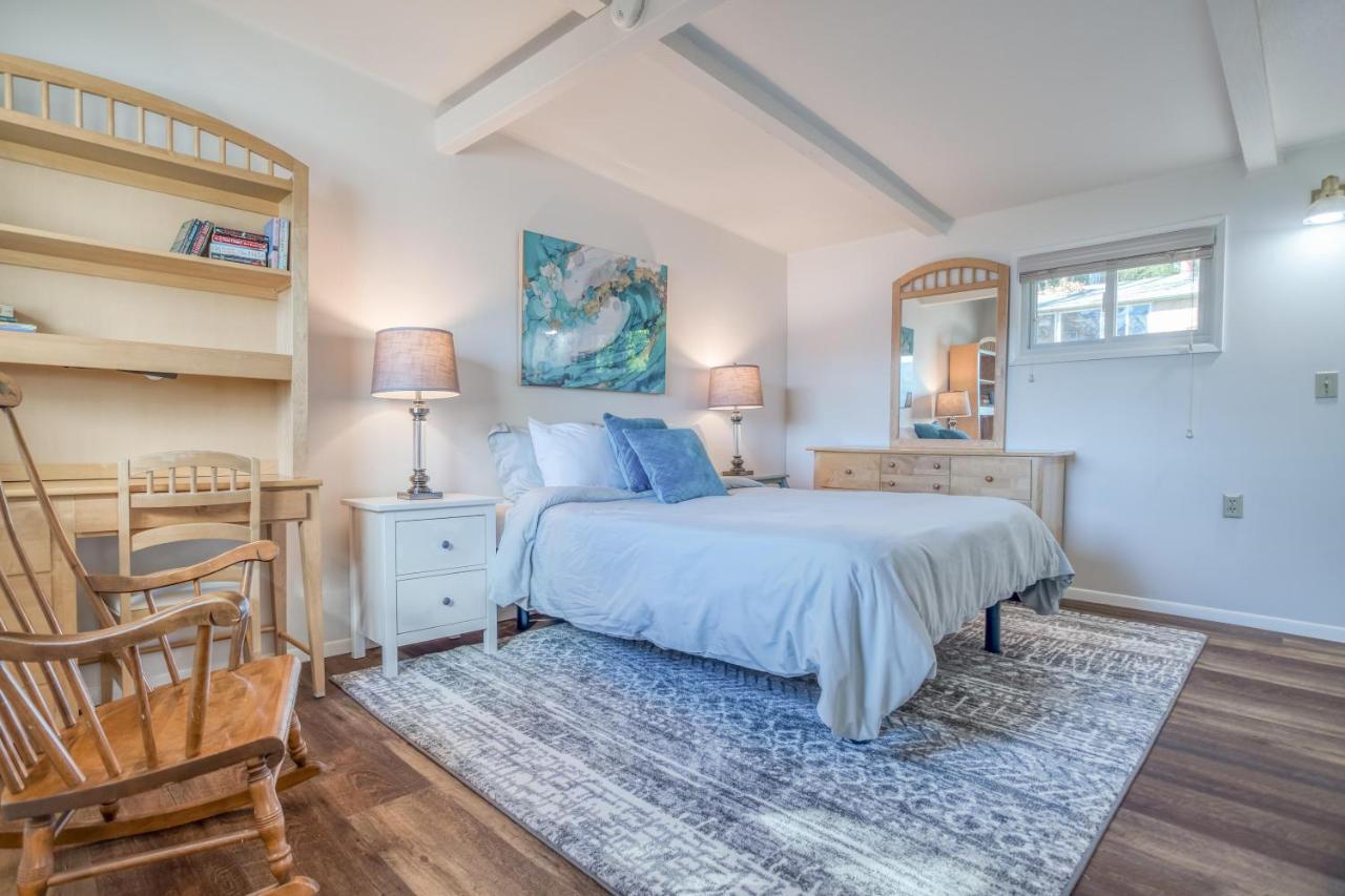 Regatta Park Lake House Lincoln City Extérieur photo