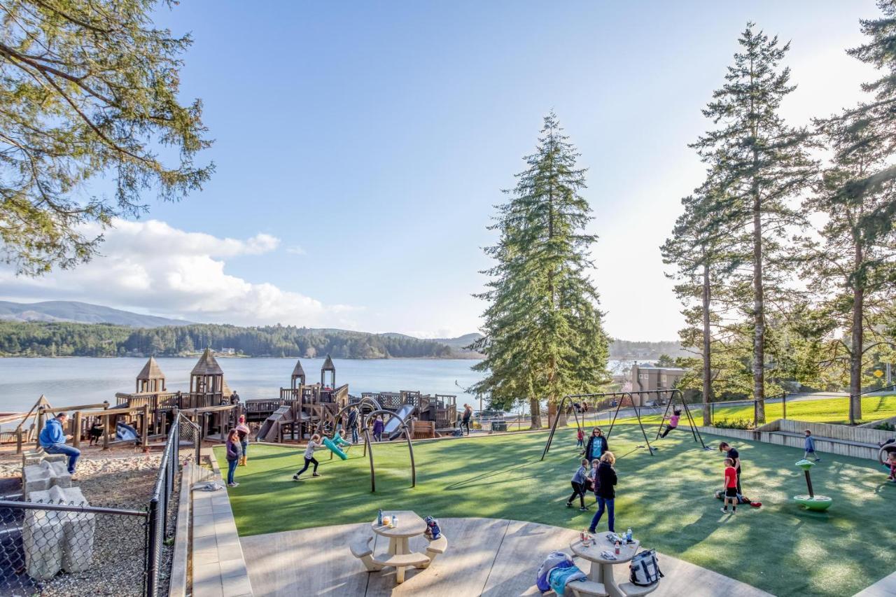 Regatta Park Lake House Lincoln City Extérieur photo