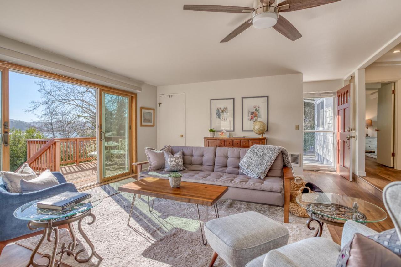 Regatta Park Lake House Lincoln City Extérieur photo